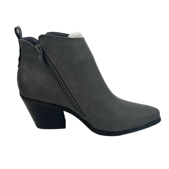 NWB JustFab Carlee Faux Leather Gray Ankle Booties - Picture 3 of 7